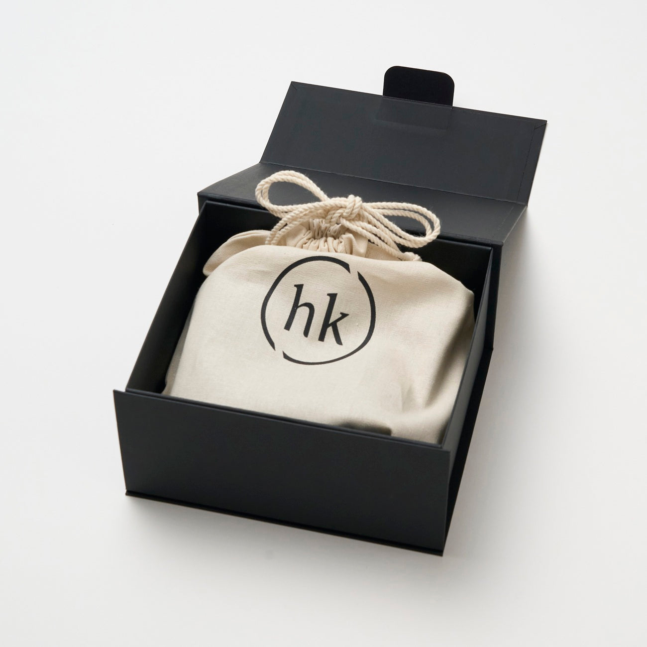 Letoa Collection 15cm Bowl, Black | Designed by Kengo Kuma