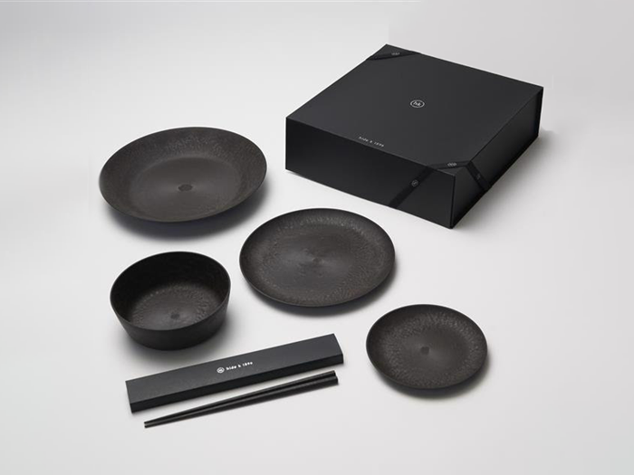 ギフトボックスをリニューアルしました