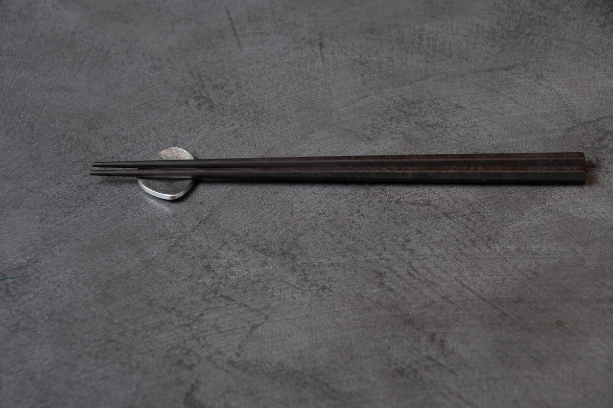 CHOPSTICKS DARK BROWN ＆ REST SAKURA  箸・箸置きセット