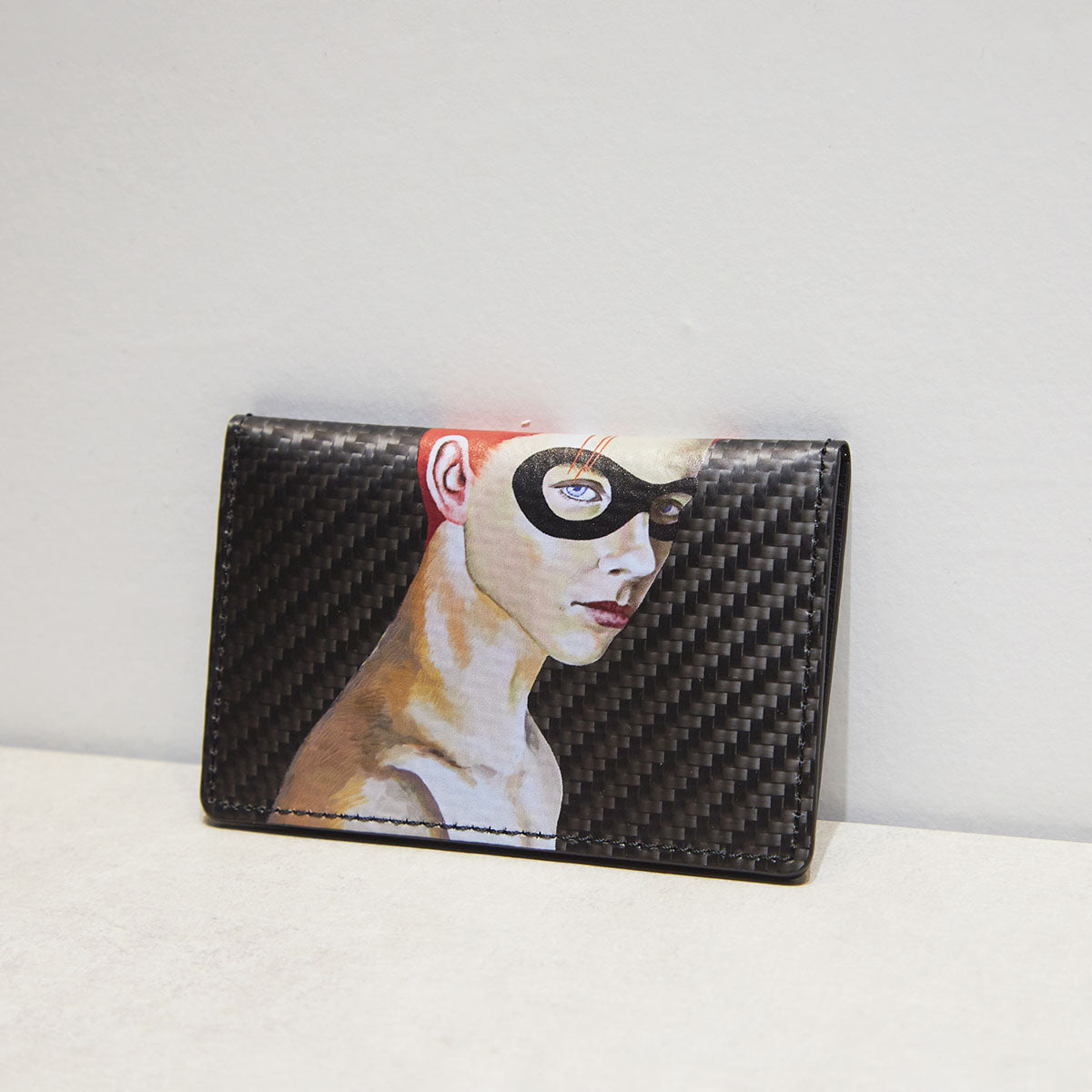 MINIMAL CARD CASE with MIKIO ART mens (CARBON FIBER)