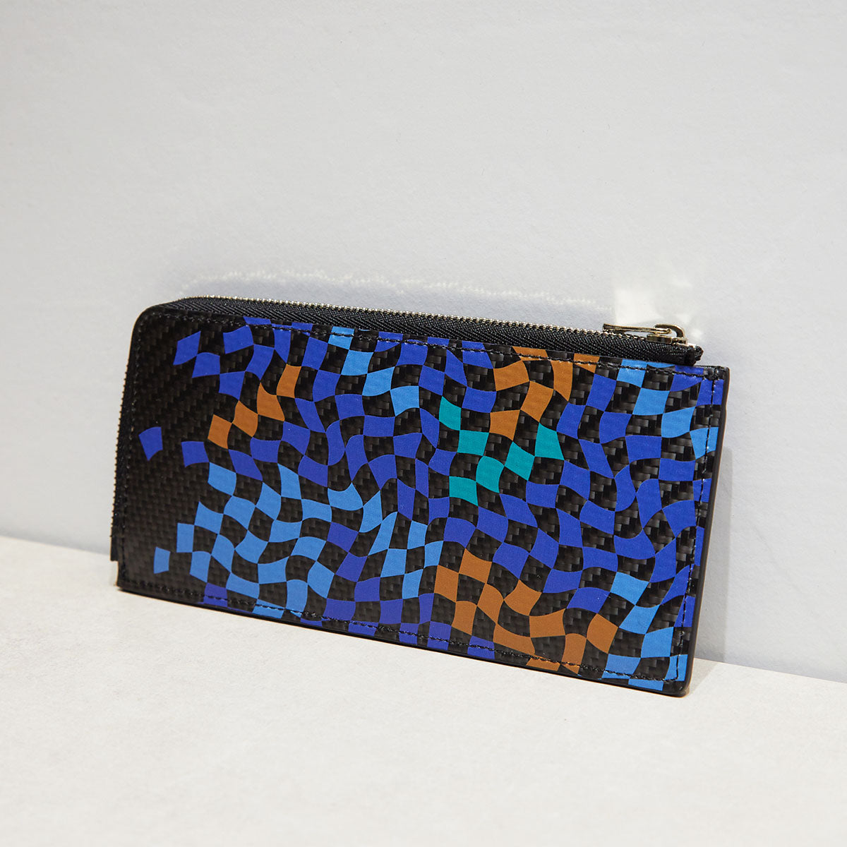 MINIMAL WALLET with MIKIO ART tile Blue (CARBON FIBER)